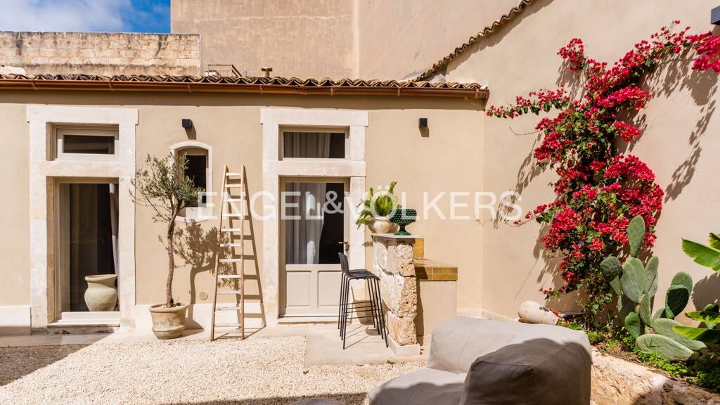 Haus zum Kauf 590.000 € 4 Zimmer 210 m² Via Angelo Cavarra 80 Noto 96017