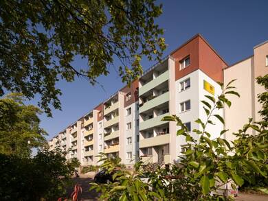 Wohnung zur Miete 420 € 3 Zimmer 55,8 m² 4. Geschoss Veszpremer Str. 25 Südstadt Halle 06130