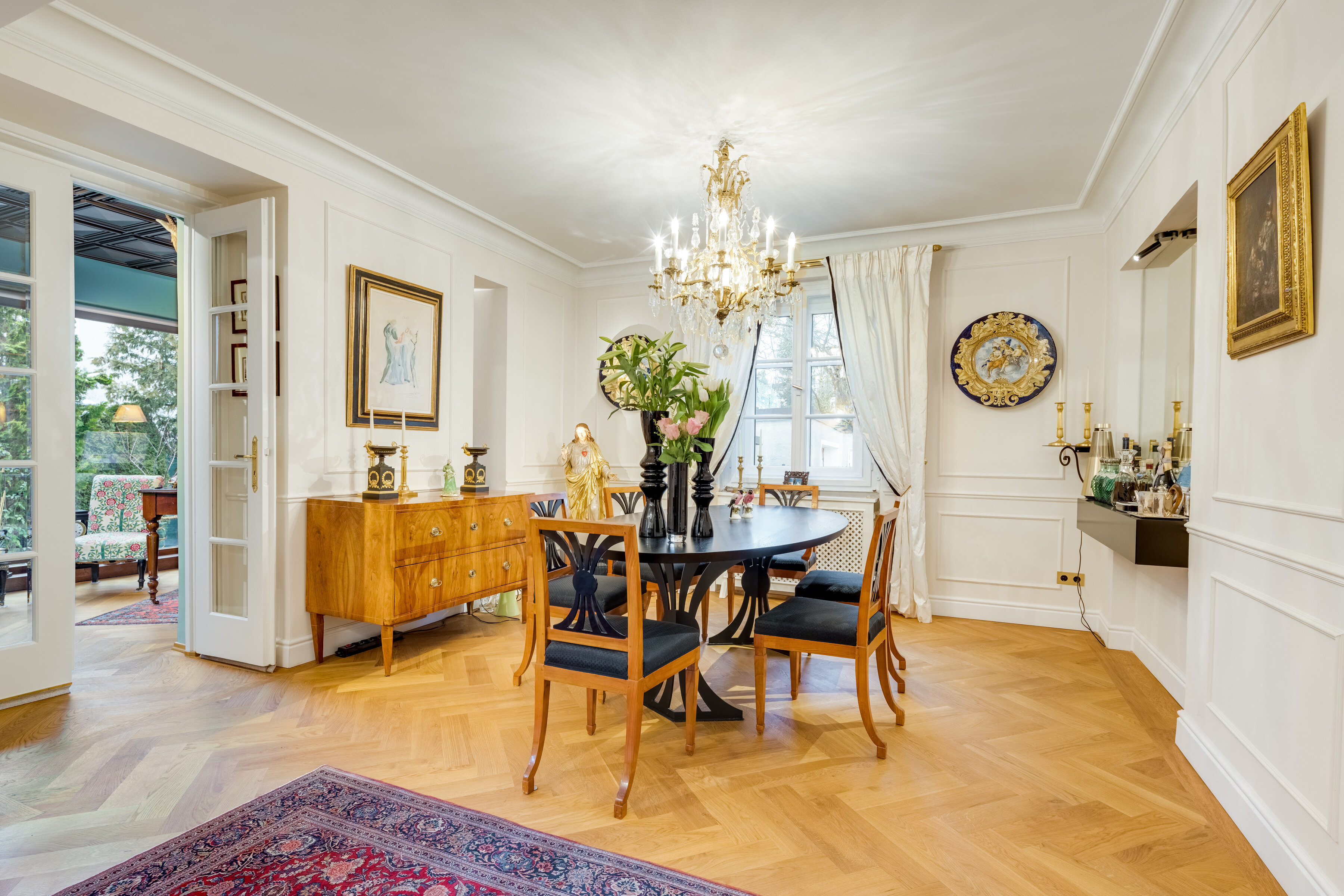 Mehrfamilienhaus zum Kauf 14 Zimmer 372 m²<br/>Wohnfläche 440 m²<br/>Grundstück Nymphenburg München 80992