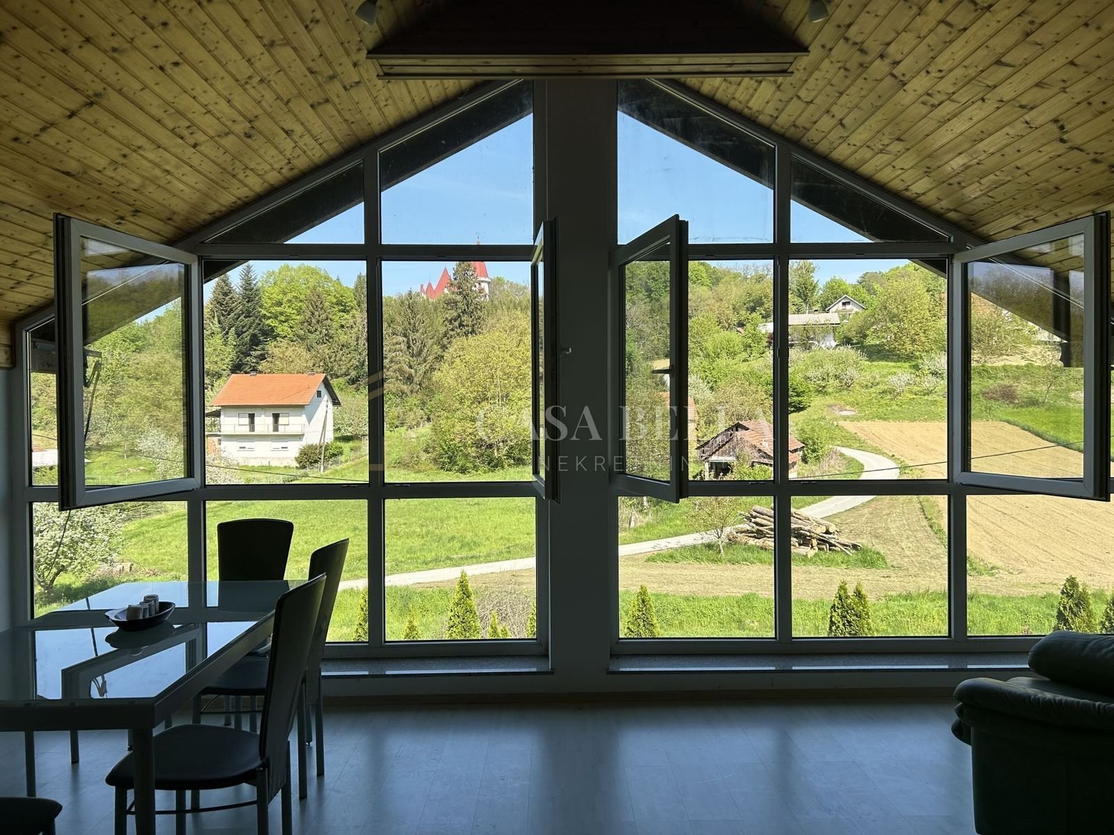 Haus zum Kauf 210.000 € 9 Zimmer 250 m²<br/>Wohnfläche 500 m²<br/>Grundstück Jurjevec