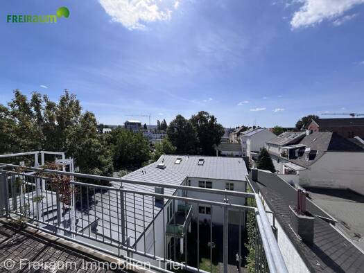 Maisonette zur Miete 1.100 € 3 Zimmer 95 m² 3. Geschoss frei ab 01.10.2026 Johannisstraße 9 Innenstadt Trier 54290