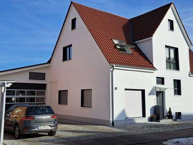 Mehrfamilienhaus zum Kauf provisionsfrei 859.000 € 11 Zimmer 260 m² 882 m² Grundstück Trossingen 78647