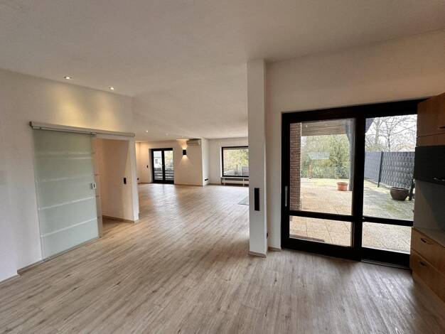 Einfamilienhaus zum Kauf provisionsfrei 589.000 € 7 Zimmer 270 m² 869 m² Grundstück Babstadt Bad Rappenau 74906