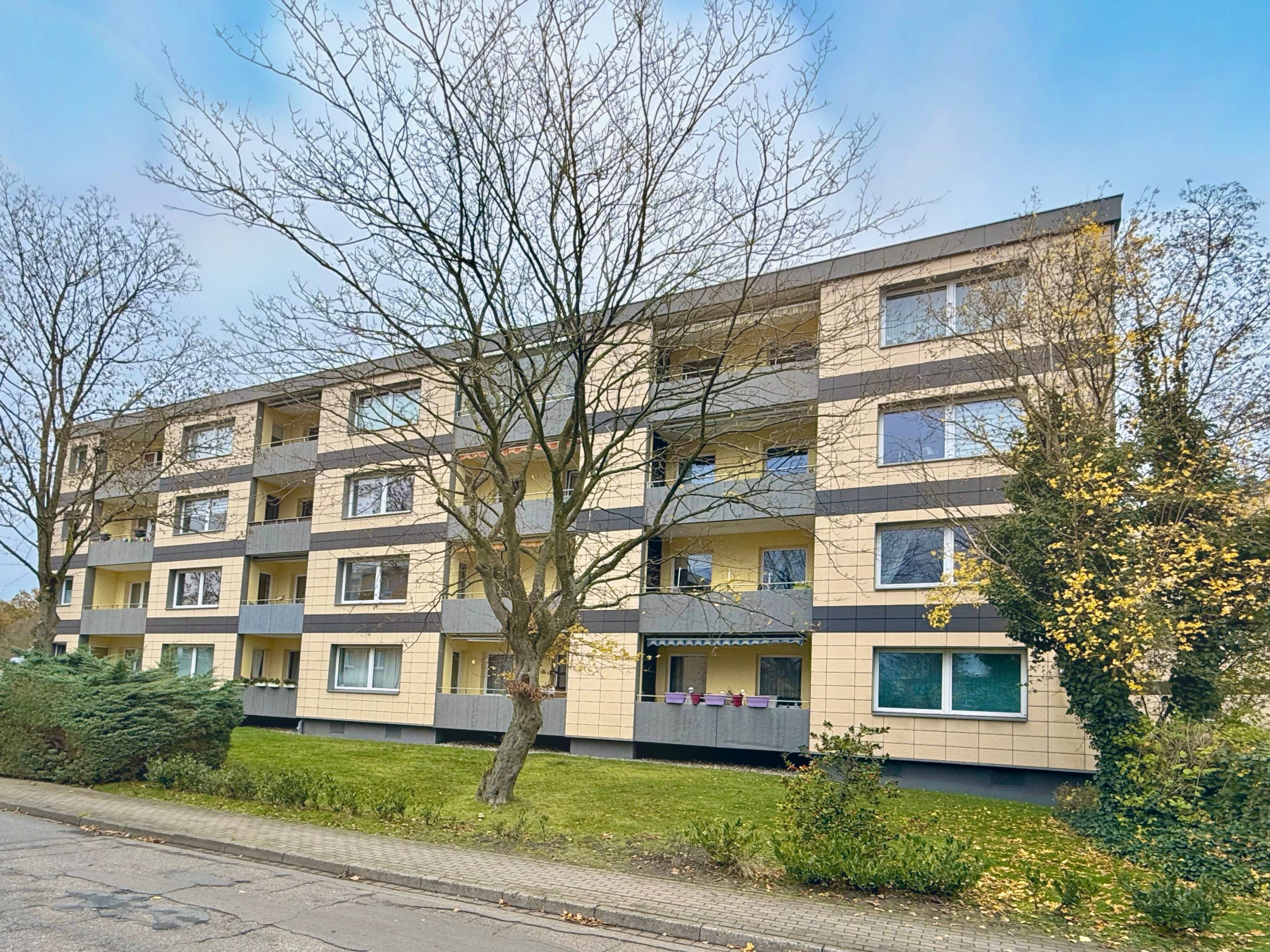 Wohnung zum Kauf 189.500 € 4 Zimmer 97 m²<br/>Wohnfläche 1.<br/>Geschoss Ellerau 25479