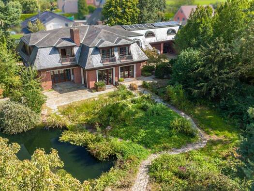 Villa zum Kauf 9 Zimmer 551 m² 6.855 m² Grundstück Brunstorf 21524