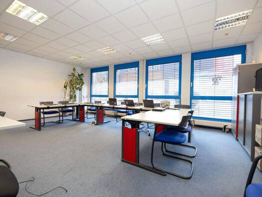 Bürofläche zur Miete 650 € 1 Zimmer 48 m² Bürofläche Villingen Villingen-Schwenningen 78048