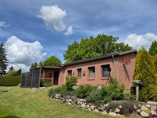 Haus zum Kauf 265.000 € 4 Zimmer 114 m² 966 m² Grundstück Hakendorf 23883