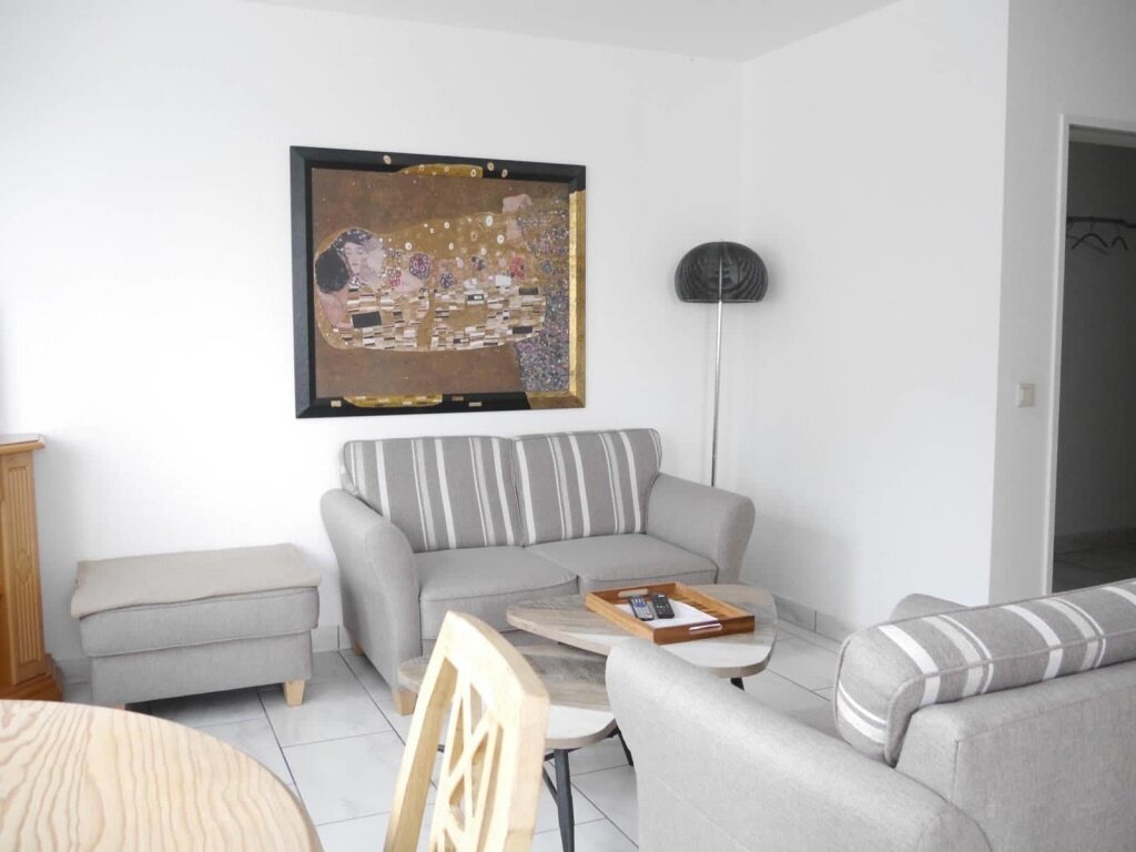 Wohnung zur Miete Wohnen auf Zeit 1.830 € 2 Zimmer 68 m²<br/>Wohnfläche ab sofort<br/>Verfügbarkeit Rennbaumer Straße Hahnerberg Wuppertal 42349