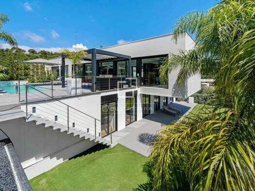 Haus zum Kauf 1.285.000 € 533 m² 775 m² Grundstück Tarragona 43007