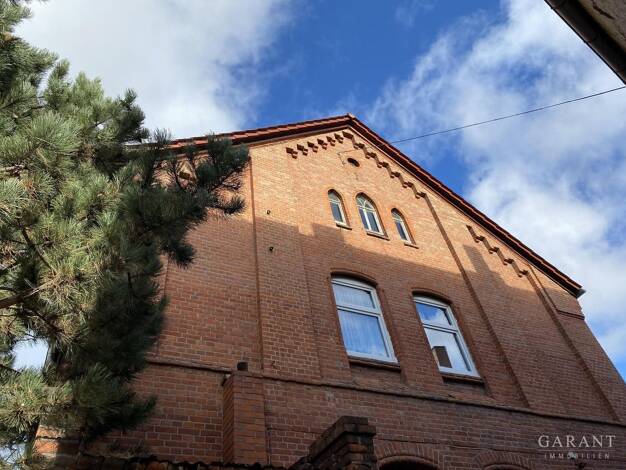 Einfamilienhaus zum Kauf 379.000 € 15 Zimmer 650 m² 751 m² Grundstück Teuchern 06682