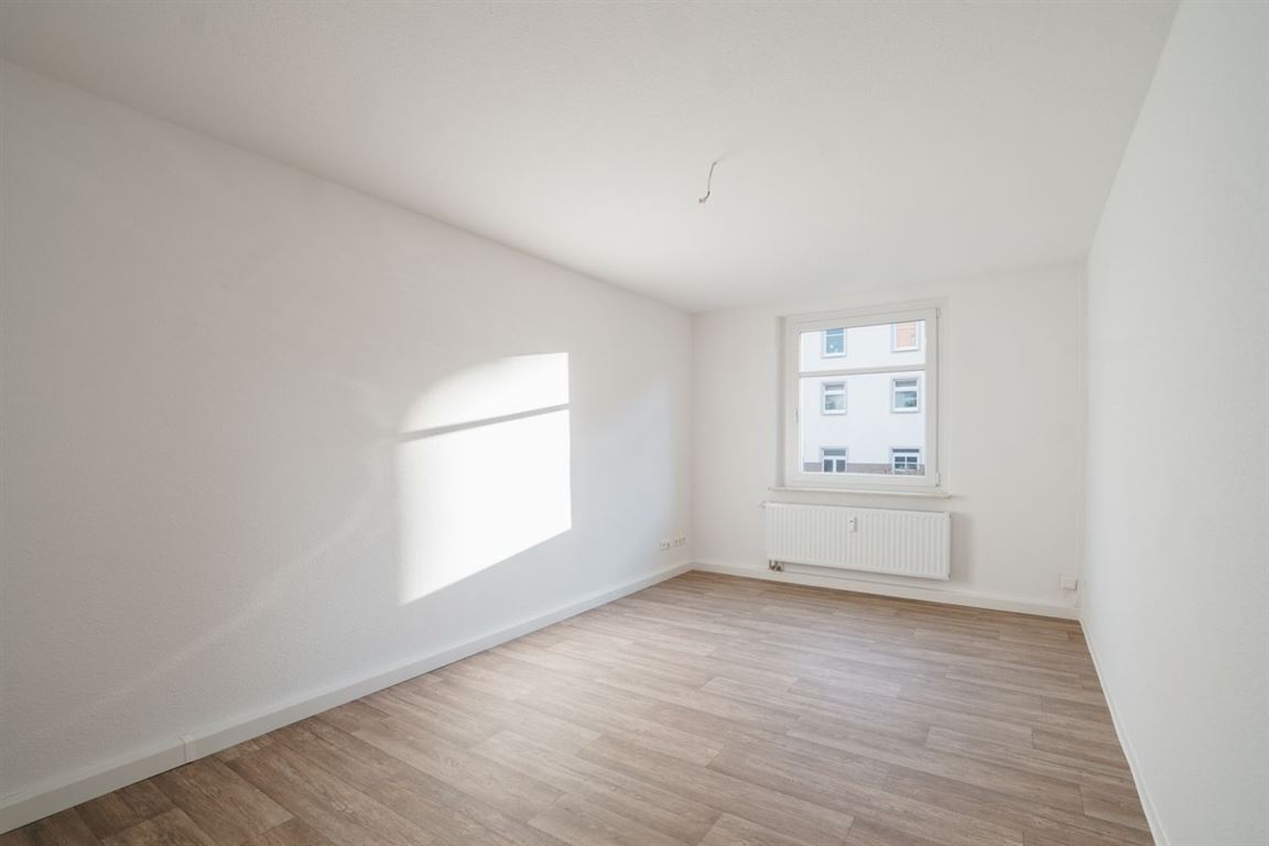 Wohnung zur Miete 299 € 2 Zimmer 50,9 m²<br/>Wohnfläche EG<br/>Geschoss 15.10.2024<br/>Verfügbarkeit Lützowstraße 66 Kappel 821 Chemnitz 09119