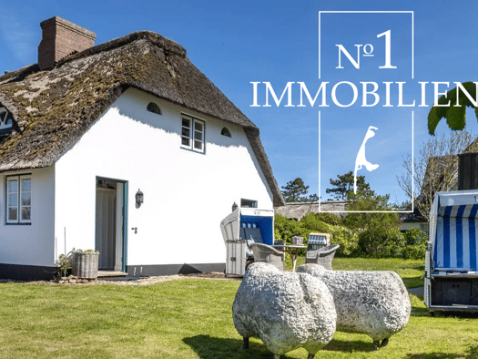 Reihenendhaus zum Kauf 1.100.000 € 5 Zimmer 110 m² 1.200 m² Grundstück frei ab sofort Westerland Sylt 25980