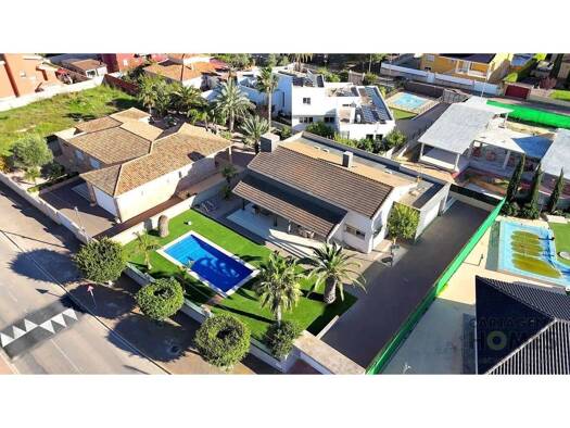 Chalet zum Kauf 785.000 € 4 Zimmer 238 m² 1.010 m² Grundstück Loma Farías 23 Cartagena 30394