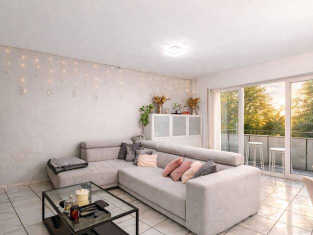 Wohnung zum Kauf 219.000 € 2 Zimmer 60,6 m² 2. Geschoss Breslauer Straße 65 Kelkheim Kelkheim 65779