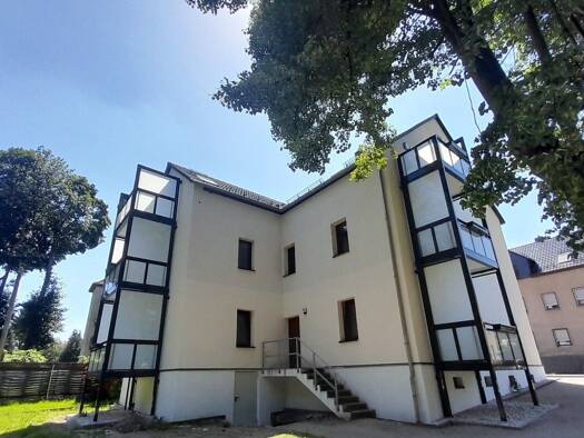 Wohnung zur Miete 337 € 2,5 Zimmer 44,5 m² Rödlitzer Straße 19 Lichtenstein Lichtenstein 09350