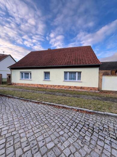 Haus zum Kauf 190.000 € 4 Zimmer 120 m² 360 m² Grundstück frei ab sofort Parkstraße 2 Kummersdorf-Alexanderdorf Am Mellensee 15838