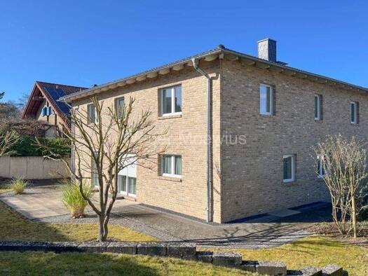 Einfamilienhaus zum Kauf 899.000 € 8 Zimmer 215 m² 790 m² Grundstück Eitorf 53783