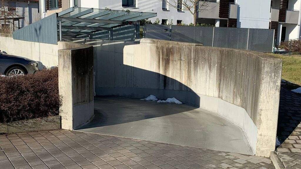 Tiefgaragenstellplatz zum Kauf provisionsfrei 12.900 € Robert-Schumann-Straße 40 Neuburg Neuburg an der Donau 86633