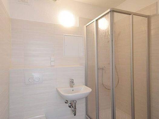 Wohnung zur Miete 384 € 2 Zimmer 56,5 m² 3. Geschoss frei ab 01.04.2026 Lindenweg 7 Heide Nord Halle (Saale) 06120