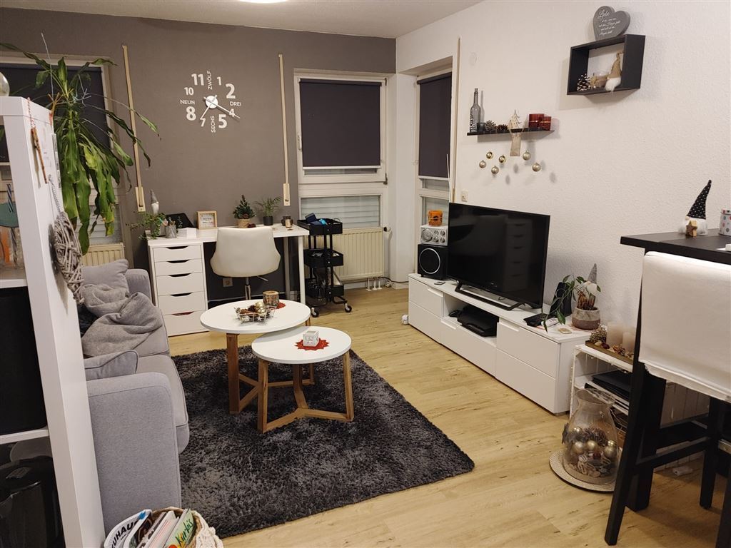 Wohnung zur Miete 700 € 2 Zimmer 60 m²<br/>Wohnfläche ab sofort<br/>Verfügbarkeit Hofherrnweiler Aalen , Württ 73434