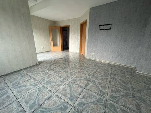 Wohnung zur Miete 1.100 € 3 Zimmer 74 m² Geschoss 1/1 frei ab sofort Taubenstraße 15 Rüsselsheim Rüsselsheim am Main 65428