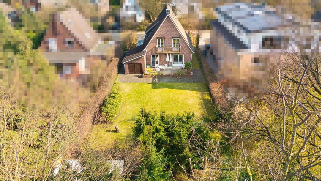 Einfamilienhaus zum Kauf 6 Zimmer 151 m² 833 m² Grundstück Lokstedt Hamburg 22529