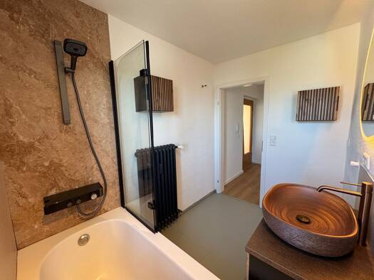 Wohnung zur Miete 1.290 € 3 Zimmer 90 m² Geschoss 3/3 frei ab 01.12.2025 Weingarten 88250