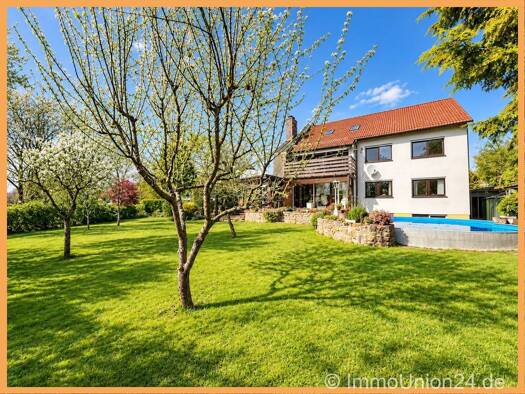 Mehrfamilienhaus zum Kauf 799.000 € 10 Zimmer 262 m² 1.000 m² Grundstück frei ab sofort Worzeldorf Nürnberg 90455