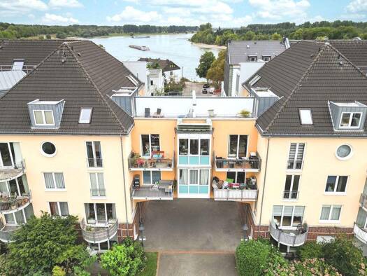 Wohnung zum Kauf 190.000 € 2,5 Zimmer 48,6 m² Benrath Düsseldorf 40597