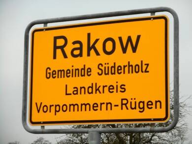 Wohnung zur Miete 300 € 2 Zimmer 47 m² 2. Geschoss frei ab sofort Groß Rakow 28 Rakow Süderholz 18516