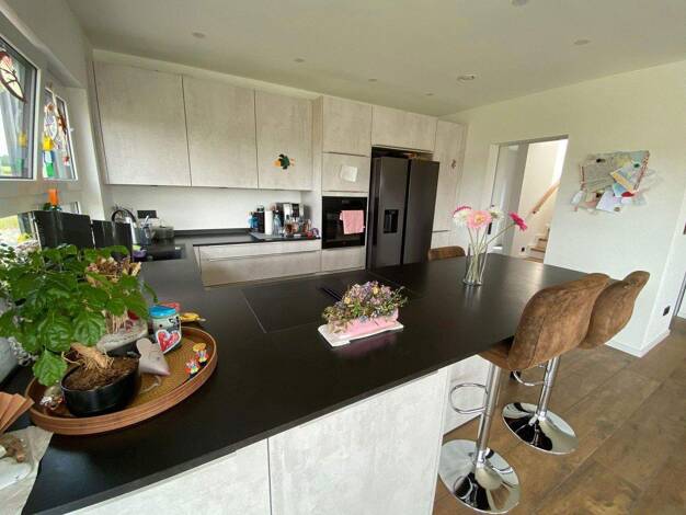 Einfamilienhaus zum Kauf provisionsfrei 630.000 € 5 Zimmer 170 m² 748 m² Grundstück Zum Baumfeld 5 Sambach 96178