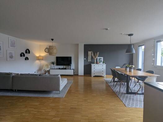 Wohnung zur Miete 960 € 2,5 Zimmer 90,6 m² 1. Geschoss frei ab 01.11.2026 Efringen-Kirchen Efringen-Kirchen 79588