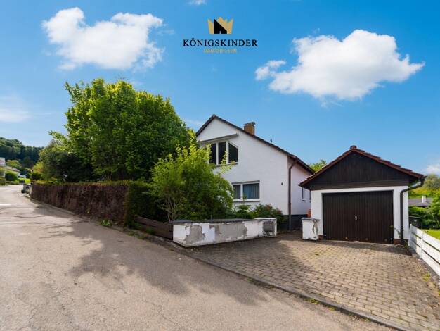Einfamilienhaus zum Kauf 599.000 € 8 Zimmer 253 m² 1.396 m² Grundstück Reichenbach Donzdorf 73072
