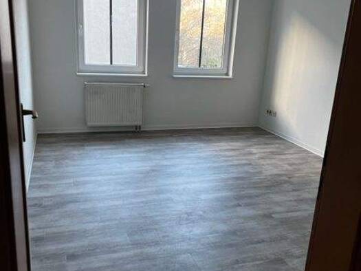 Wohnung zur Miete 700 € 3 Zimmer 85 m² Geschoss 1/4 frei ab sofort Wilhelm-Busch-Straße 5 Daberstedt Erfurt 99099