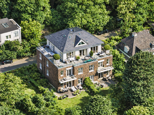 Penthouse zur Miete 4.250 € 3,5 Zimmer 222 m² frei ab 01.04.2026 Lokstedt Hamburg 22529