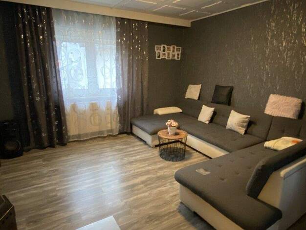 Einfamilienhaus zum Kauf 150.500 € 9 Zimmer 300 m² 900 m² Grundstück Motten 97786