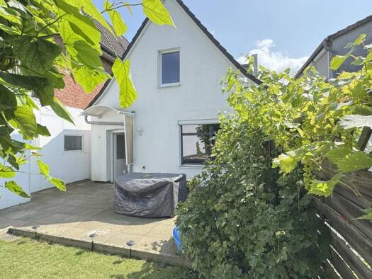 Einfamilienhaus zum Kauf 199.000 € 4,5 Zimmer 96,7 m² 191 m² Grundstück frei ab sofort Heide 25746