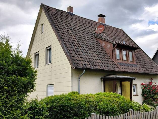 Einfamilienhaus zum Kauf 159.500 € 6 Zimmer 110,5 m² 581 m² Grundstück Bodenwerder Bodenwerder 37619