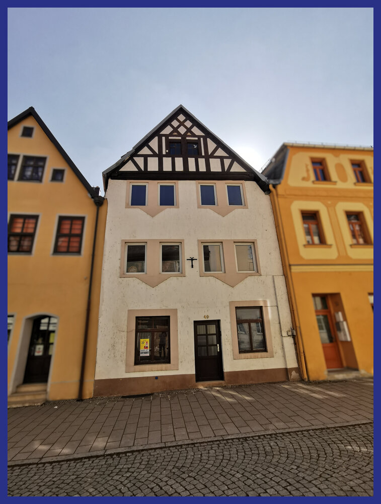 Mehrfamilienhaus zum Kauf 79.900 € 9 Zimmer 115 m²<br/>Wohnfläche 234 m²<br/>Grundstück Ernst-Thälmann-Straße 49 Neustadt Neustadt an der Orla 07806