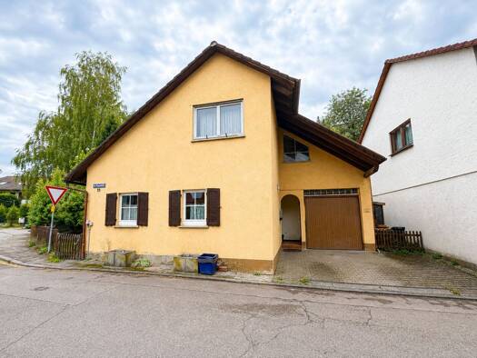 Einfamilienhaus zum Kauf 169.000 € 4 Zimmer 107 m² 238 m² Grundstück Bühlertann Bühlertann 74424