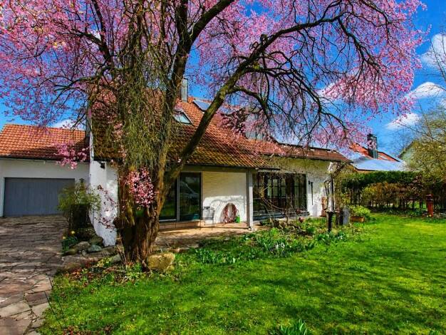 Einfamilienhaus zum Kauf 950.000 € 6 Zimmer 188 m² 527 m² Grundstück frei ab sofort Neufahrn Neufahrn bei Freising 85375