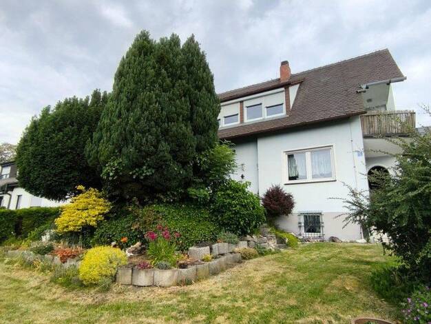 Mehrfamilienhaus zum Kauf provisionsfrei 399.000 € 6 Zimmer 147 m² 988 m² Grundstück Altenstadt Altenstadt a.d.Waldnaab 92665