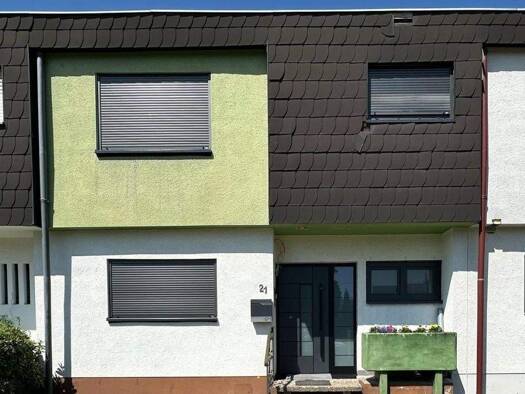 Reihenmittelhaus zum Kauf 299.000 € 5 Zimmer 130 m² 336 m² Grundstück Ensheim Saarbrücken 66131