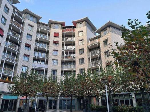 Wohnung zur Miete 1.985 € 2,5 Zimmer 124,6 m² Geschoss 4/7 frei ab sofort Neustadt Mitte 20354