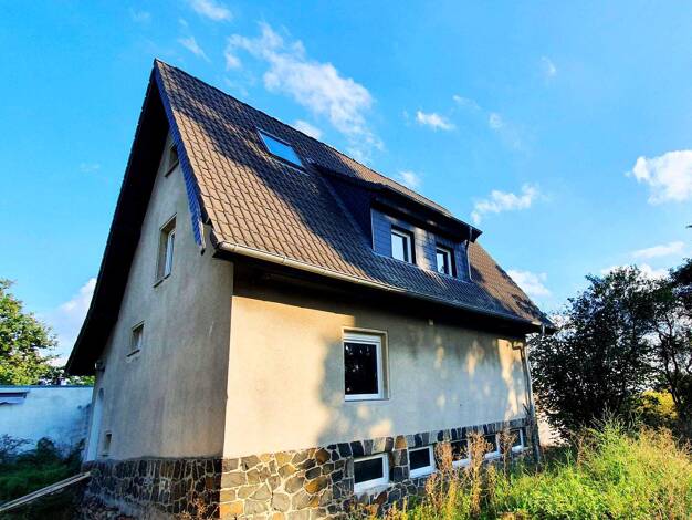 Einfamilienhaus zum Kauf 185.000 € 4 Zimmer 131 m² 1.925 m² Grundstück Thallwitz 04808