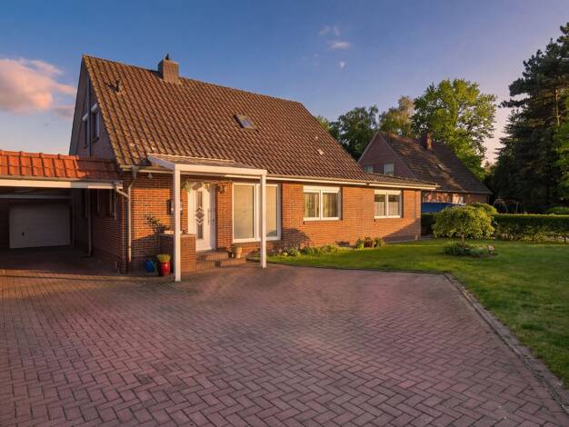 Einfamilienhaus zum Kauf 429.500 € 5 Zimmer 180 m² 870 m² Grundstück frei ab sofort Obenstrohe Varel 26316