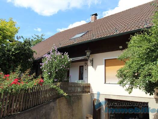 Einfamilienhaus zum Kauf 359.000 € 7 Zimmer 205 m² 870 m² Grundstück Rothhaus Niederviehbach 84183