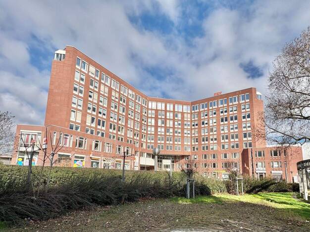 Bürofläche zur Miete 9,50 € 4.913 m² Bürofläche teilbar ab 165 m² Rathausplatz 10-12 Mitte Ludwigshafen 67059