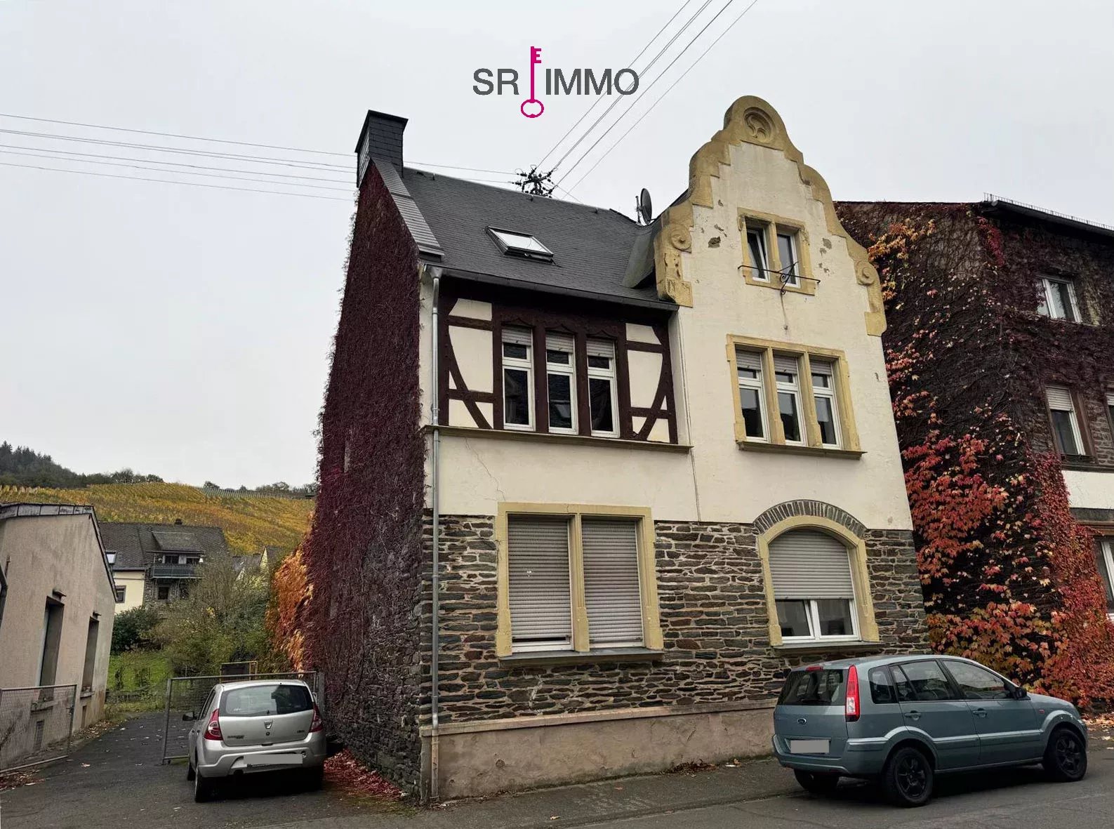 Mehrfamilienhaus zum Kauf als Kapitalanlage geeignet 150.000 € 9 Zimmer 166 m²<br/>Wohnfläche 430 m²<br/>Grundstück Kövenig Enkirch 56850