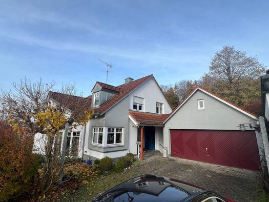 Einfamilienhaus zum Kauf als Kapitalanlage geeignet 1.070.000 € 6 Zimmer 249,9 m² 834 m² Grundstück Obergriesbach 86573